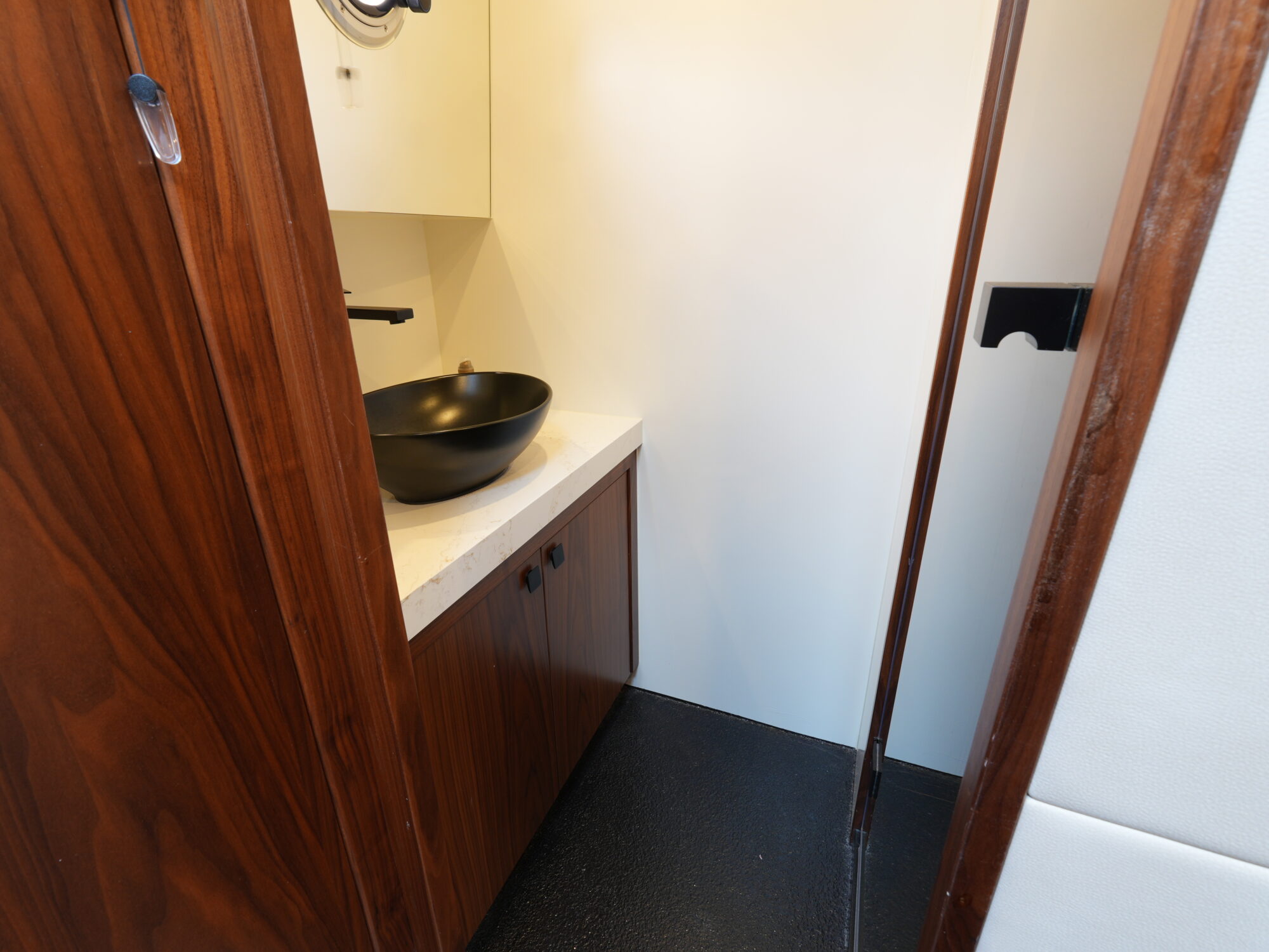 Van den Hoven Executive 15.00 MK II — foto 54 van 70