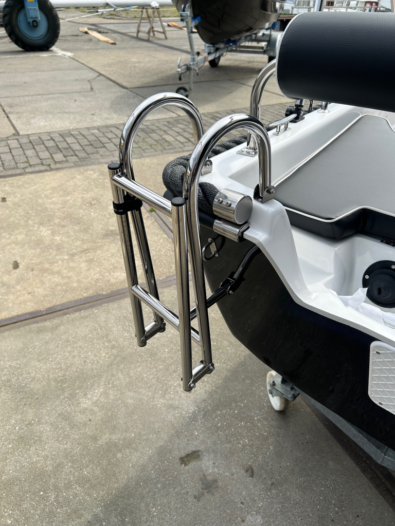 Amigo 400 classic console sloep met elektrische buitenboordmotor — foto 5 van 6