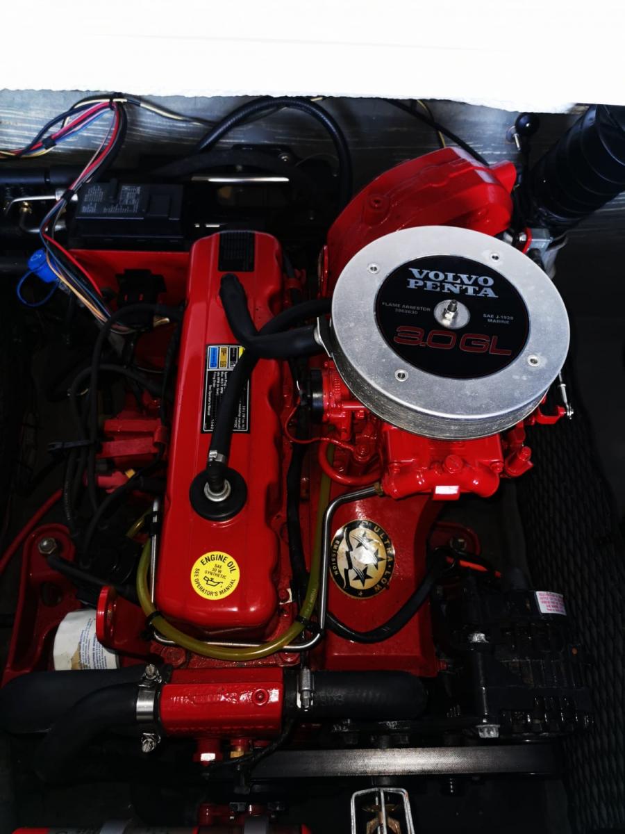 Glastron GT 185 — foto 18 van 20