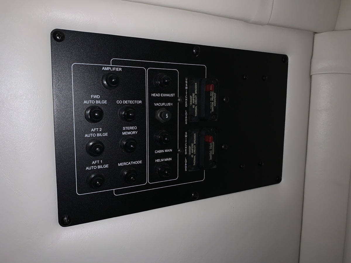 Crownline 280 CR — foto 34 van 37