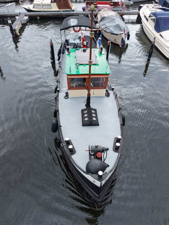 Motorsleepboot Carbon 15.63 met CBB — foto 12 van 48