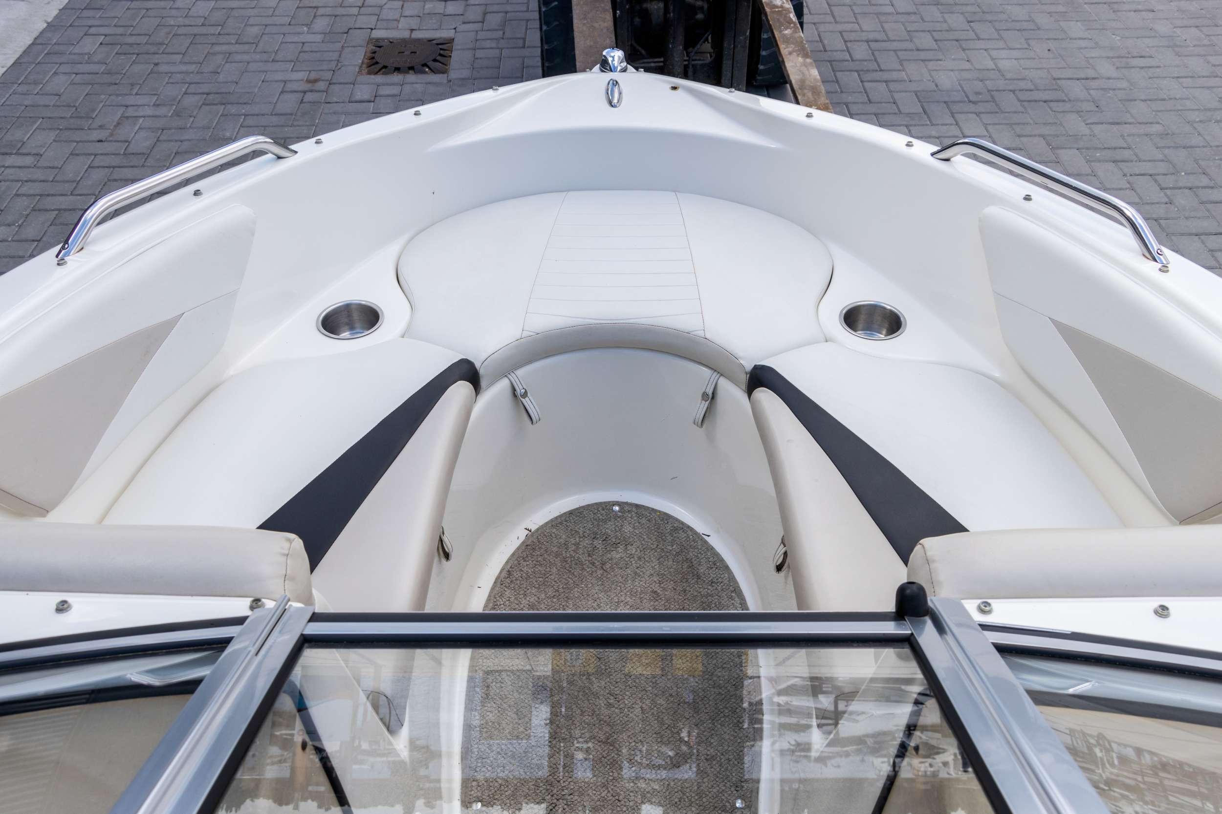 Glastron GT 185 — foto 6 van 29