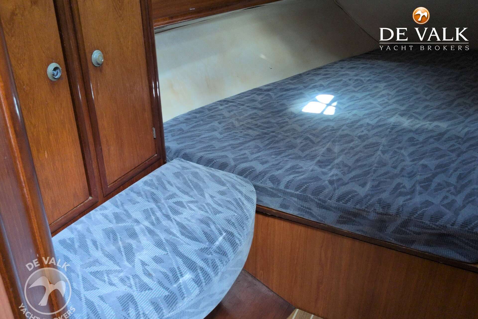 Jeanneau Sun Charm 39 — foto 23 van 28
