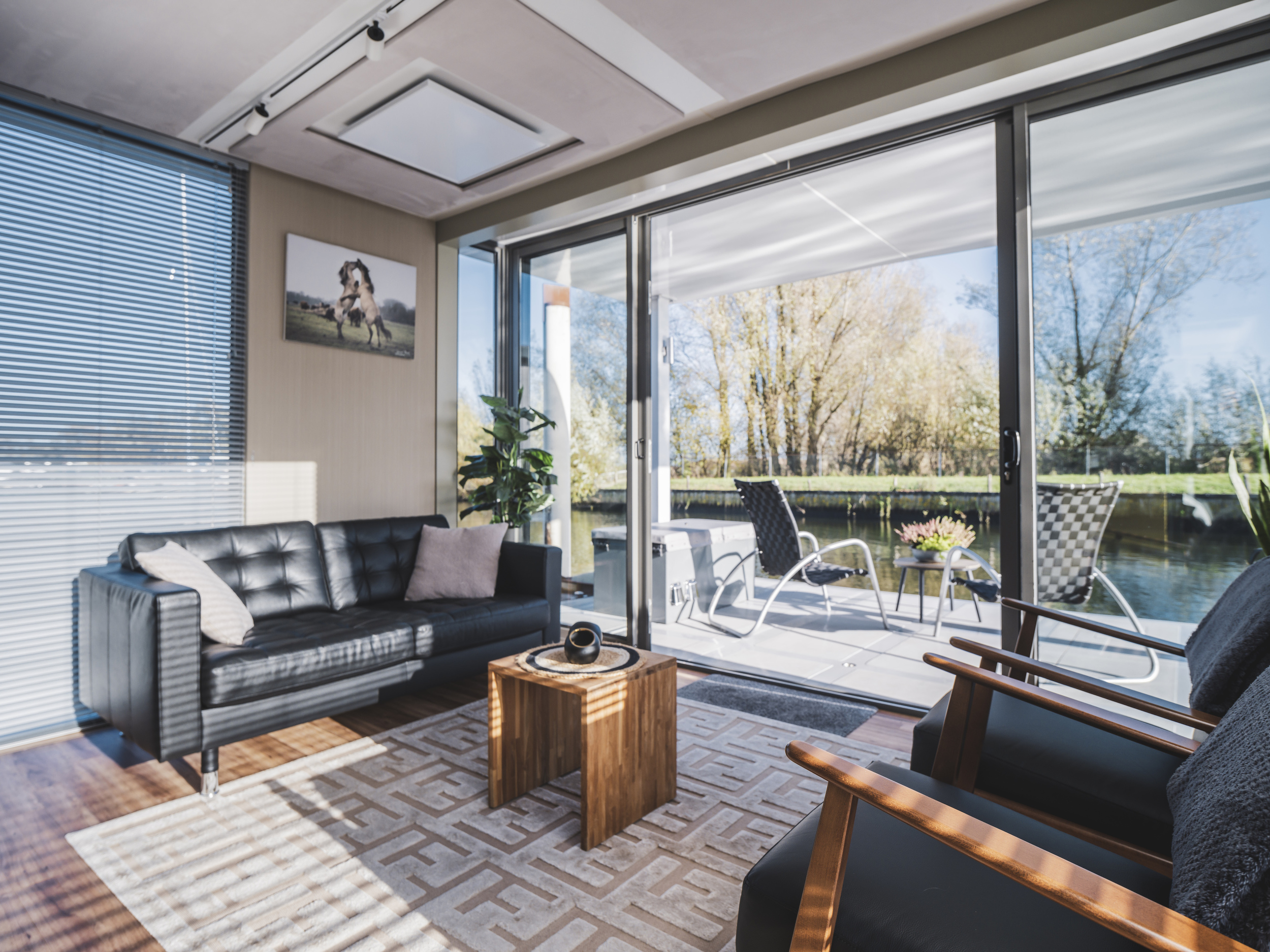 AquaHome Comfort Houseboat — foto 12 van 18