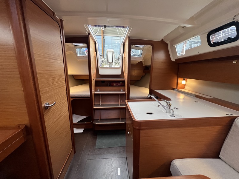 Dufour 360 GL — foto 14 van 46