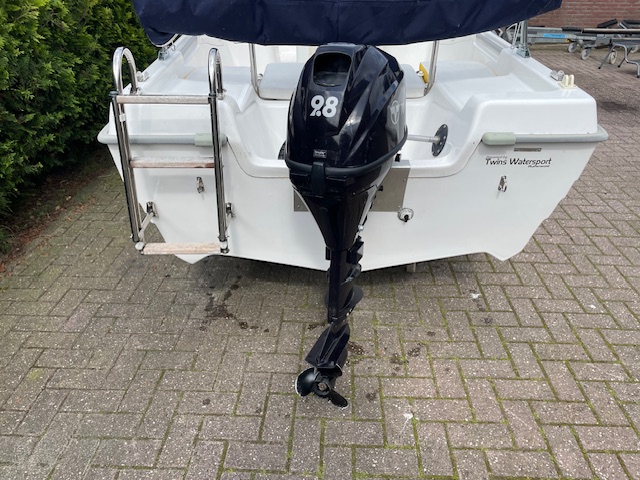 VAARKLAAR!! Star 450 met Tohatsu 9.8 PK  En Dekzeil — foto 10 van 15