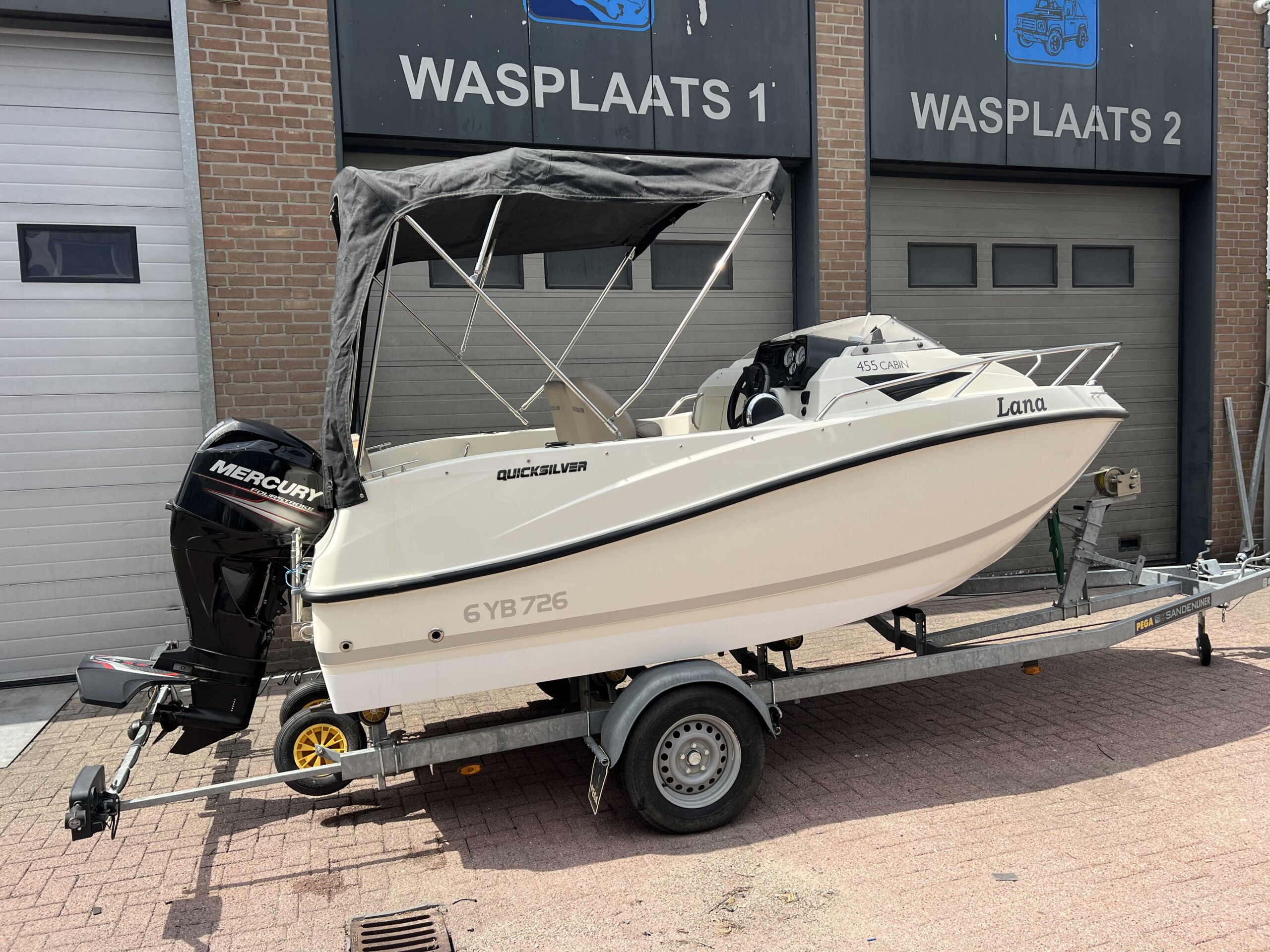 Quicksilver 455 Cabin - Foto 1