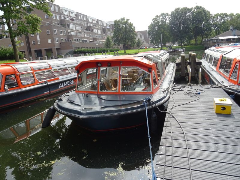 Rondvaartboot Bounty — foto 1 van 2