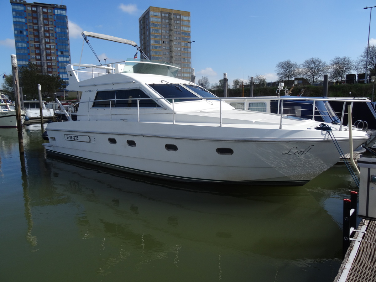 Jeanneau Yarding Yacht 36 Fly