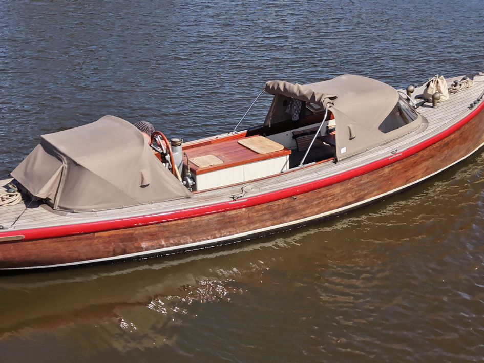 ex Marine Motorsloep 30 — foto 10 van 37