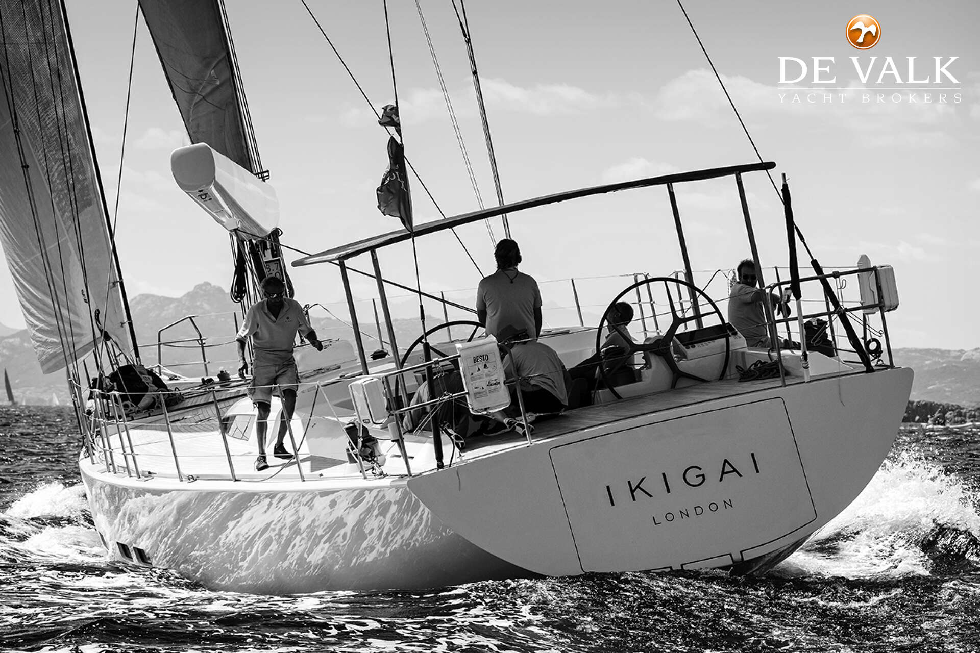 JFA Yachts 82 SY — foto 8 van 34