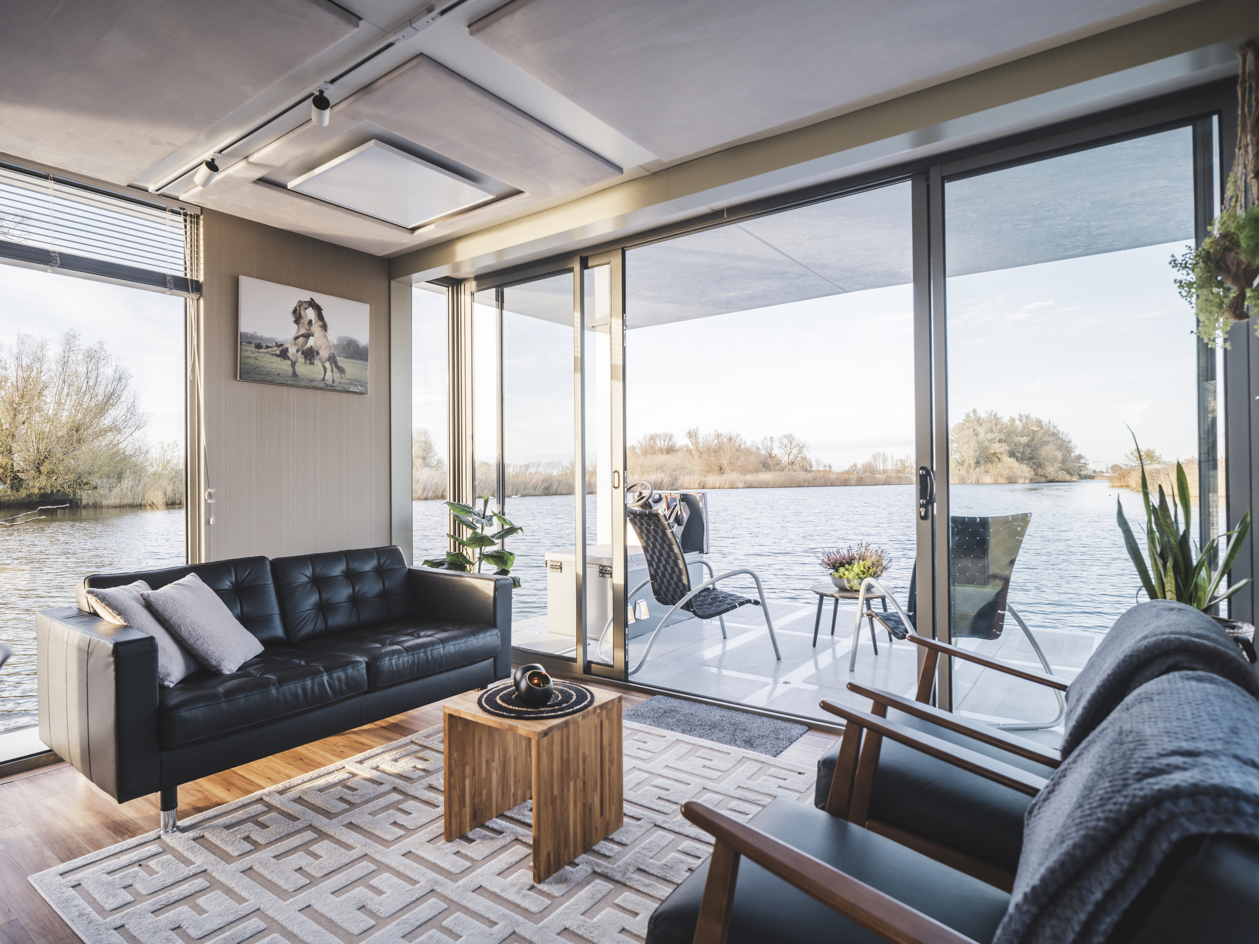 AquaHome Comfort Houseboat — foto 6 van 18