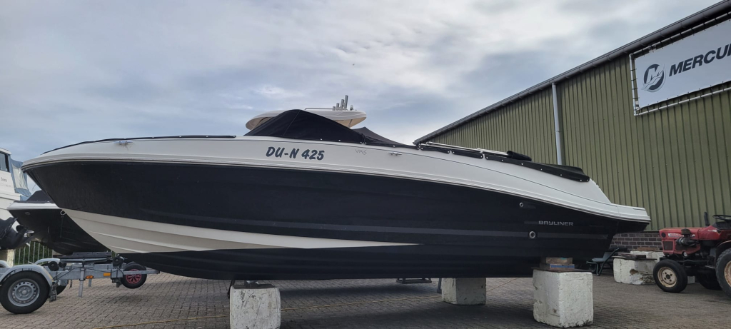 Bayliner VR6 (Gedupliceerd) — foto 3 van 6