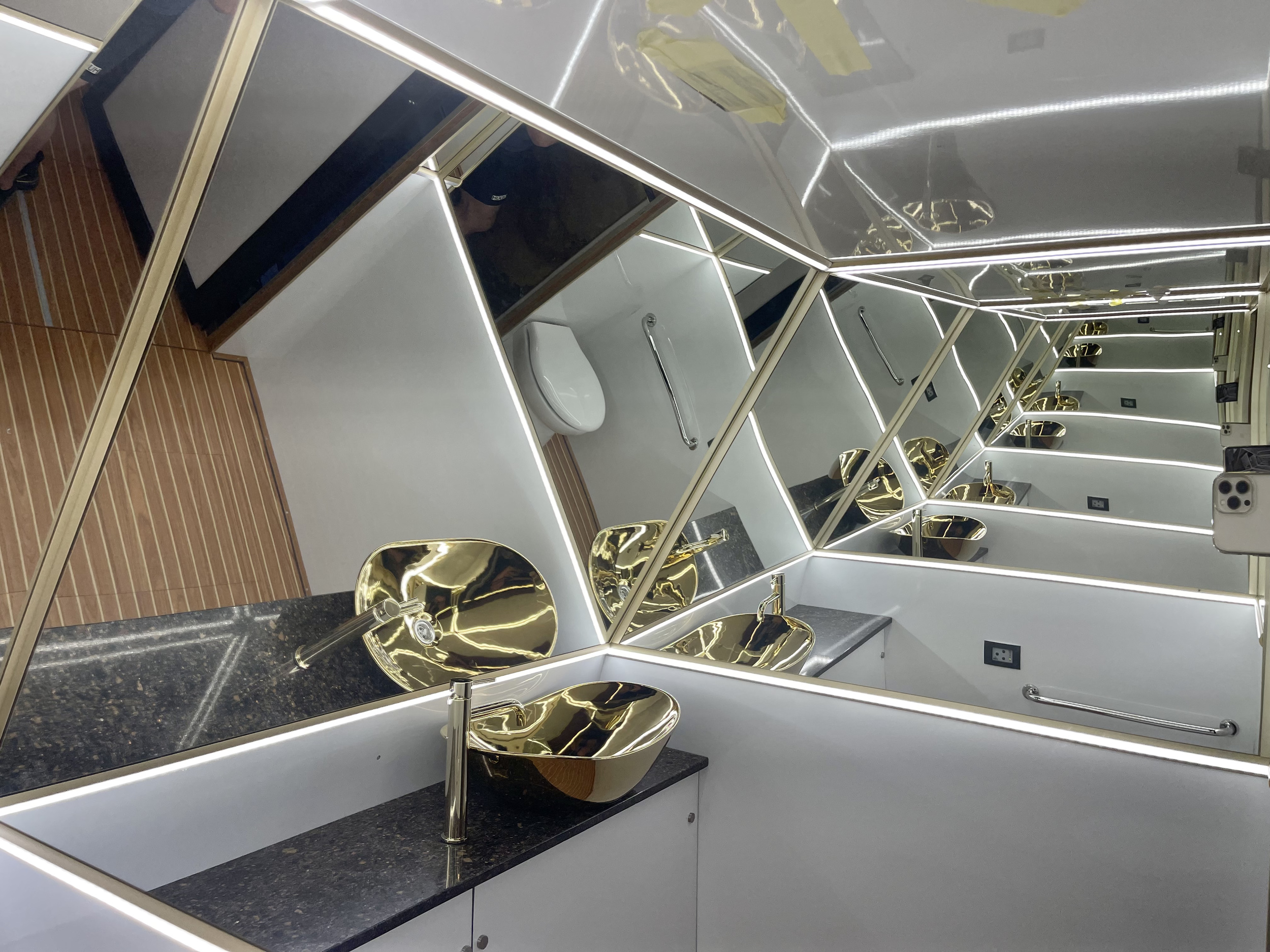 Houseboat Holiday Sun Deck 47 – Aluminium catamaran 15m - Foto 5