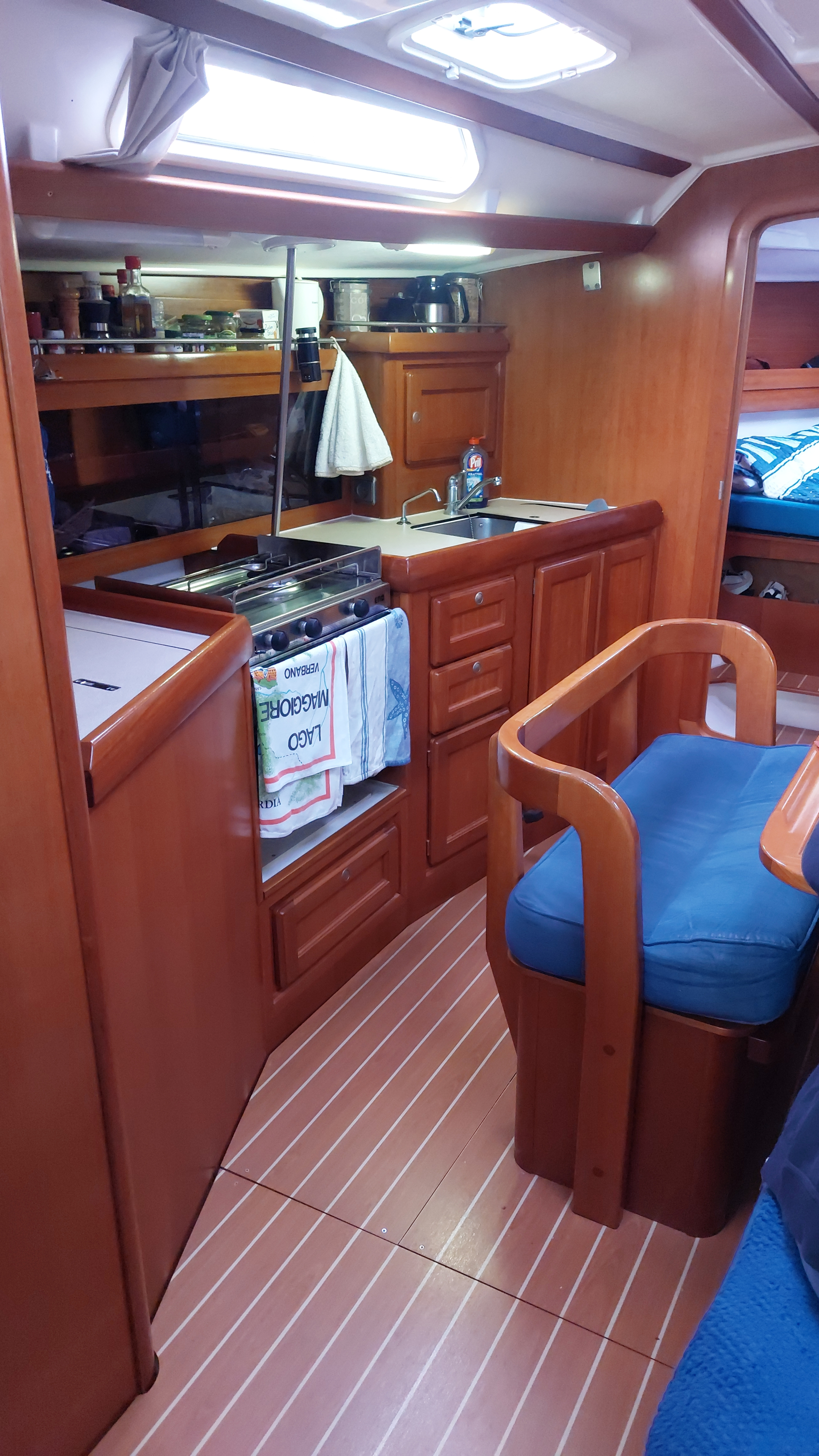 Dufour 38 Classic — foto 12 van 21