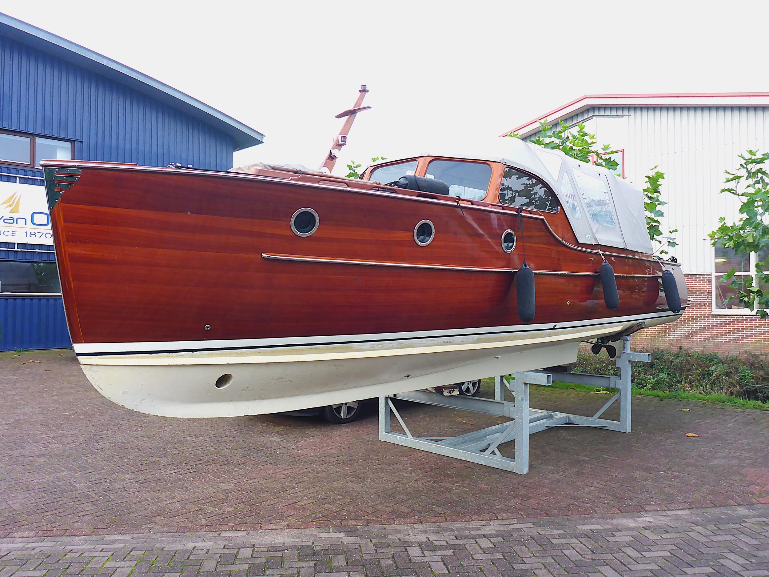 Rapsody 29 Ft. OC — foto 24 van 30