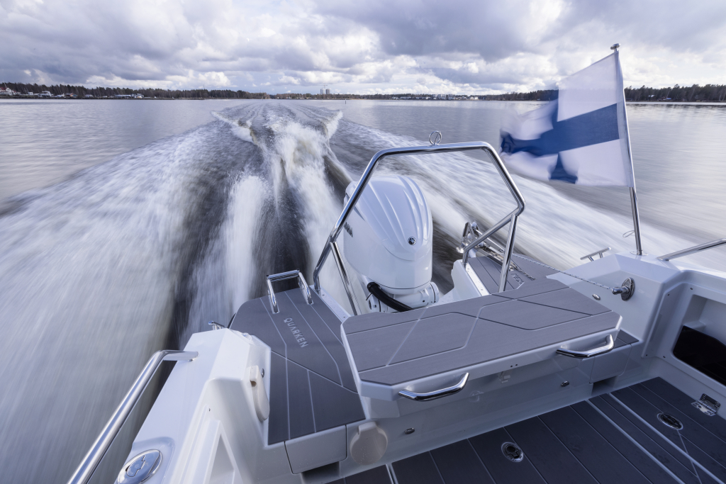 Quarken 27 Cabin (prijs Incl. Yamaha 300pk) — foto 19 van 21