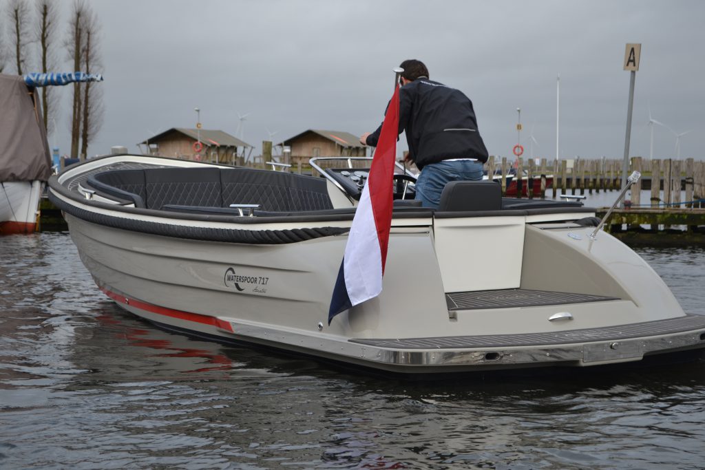 Waterspoor  717 aviator DE GROOTSTE SLOEPENSHOWROOM VAN NEDERLAND — foto 13 van 13