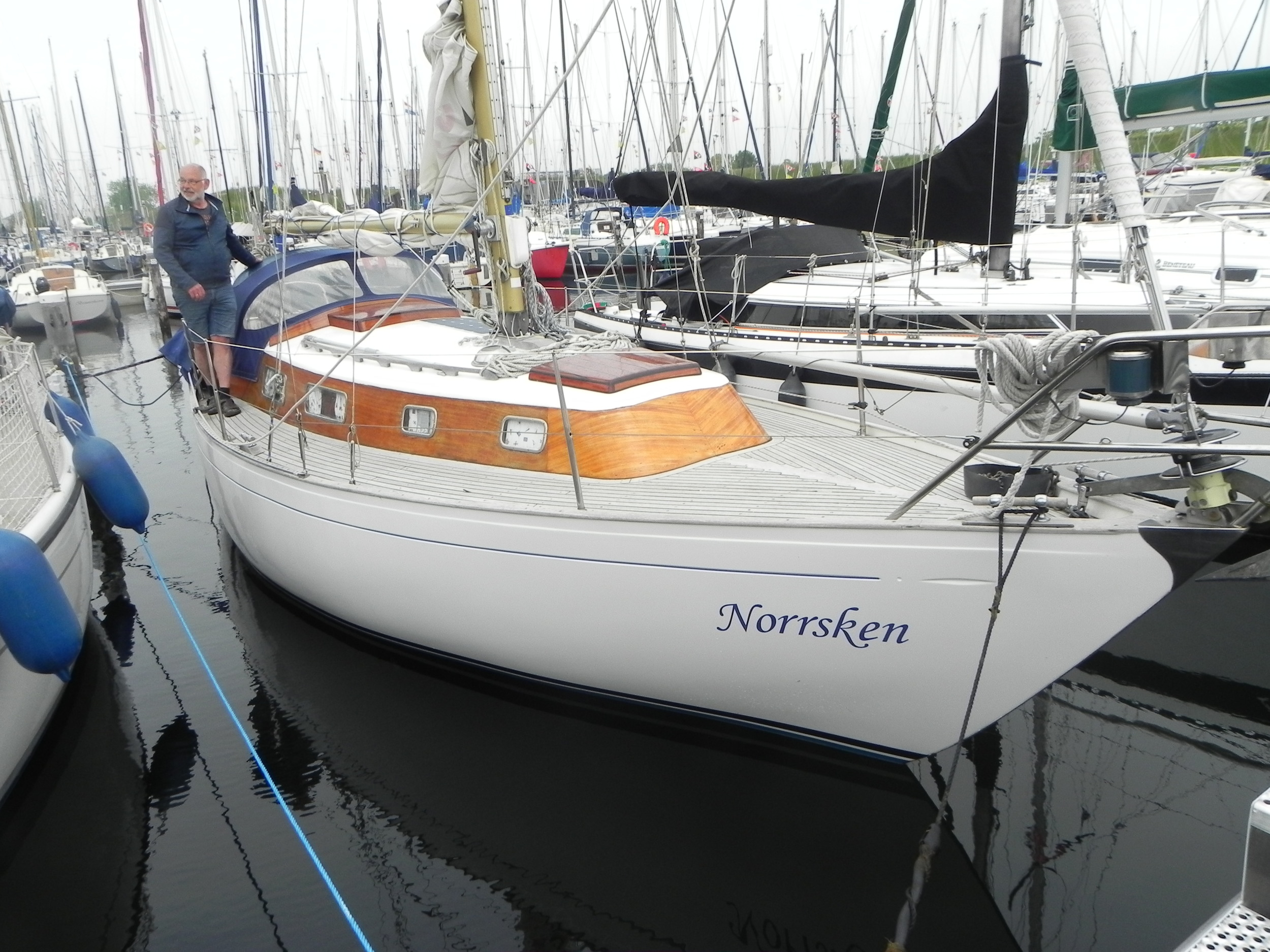 eeb6463a 8c4b 47d3 83b6 fbb01535d5b9 500