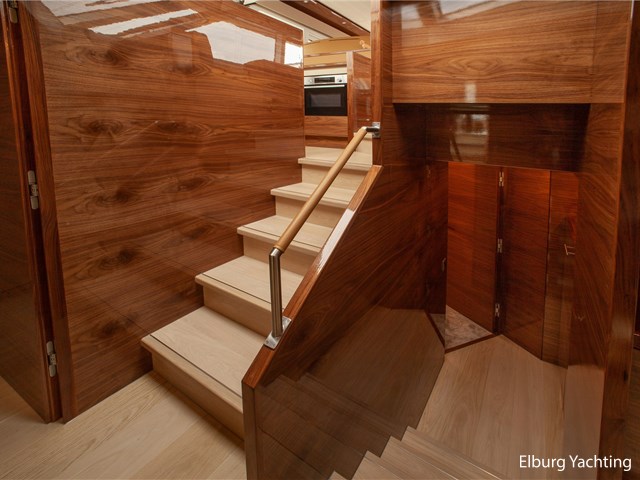Van den Hoven Executive 2100 — foto 12 van 45