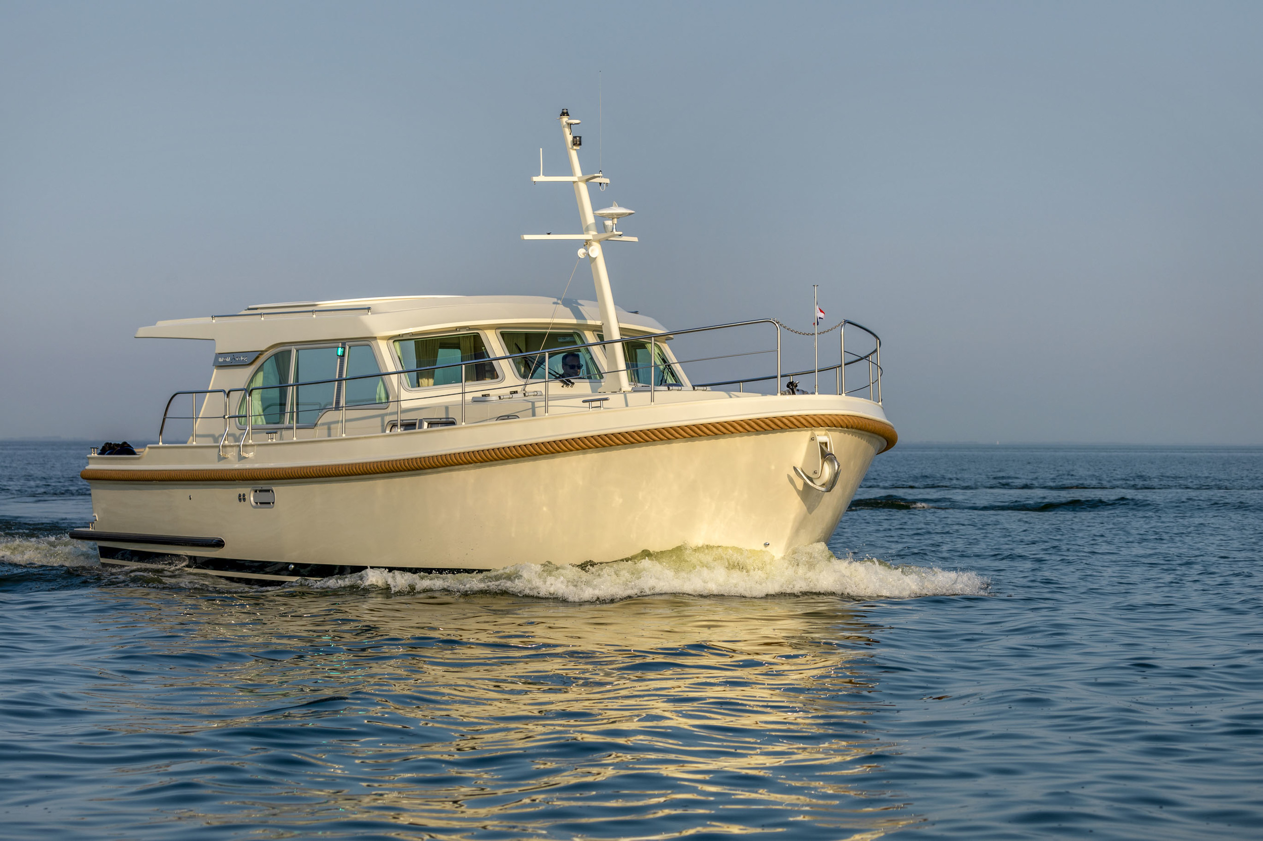 Linssen Grand Sturdy 40.0 Sedan INTERO — foto 7 van 32