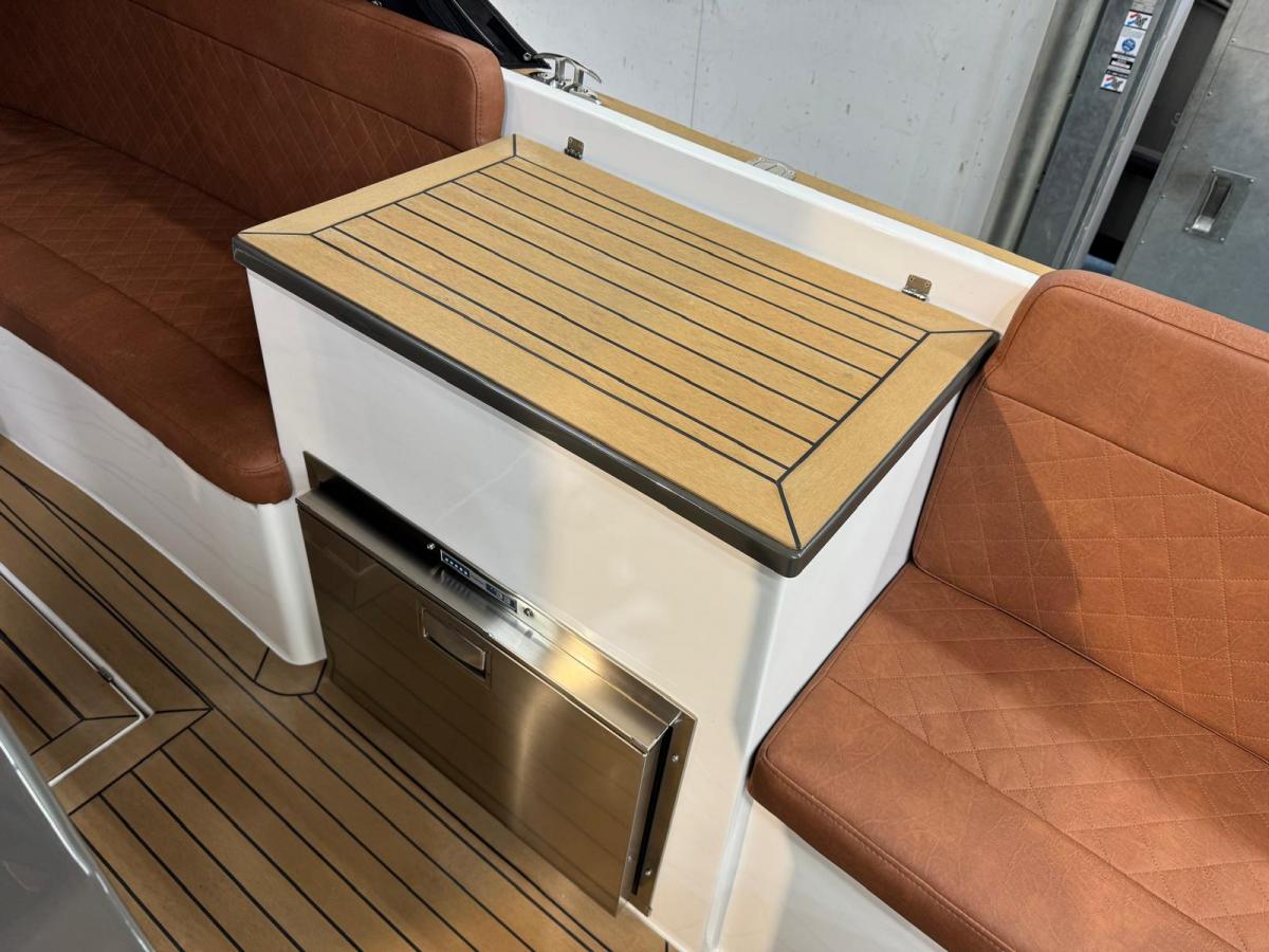 Maxima 820 Retro — foto 9 van 15