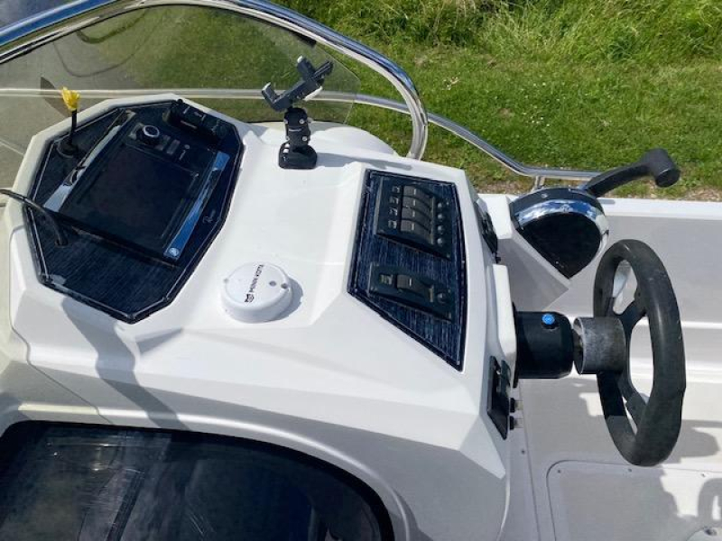 Ranieri Shadow 19 — foto 9 van 12