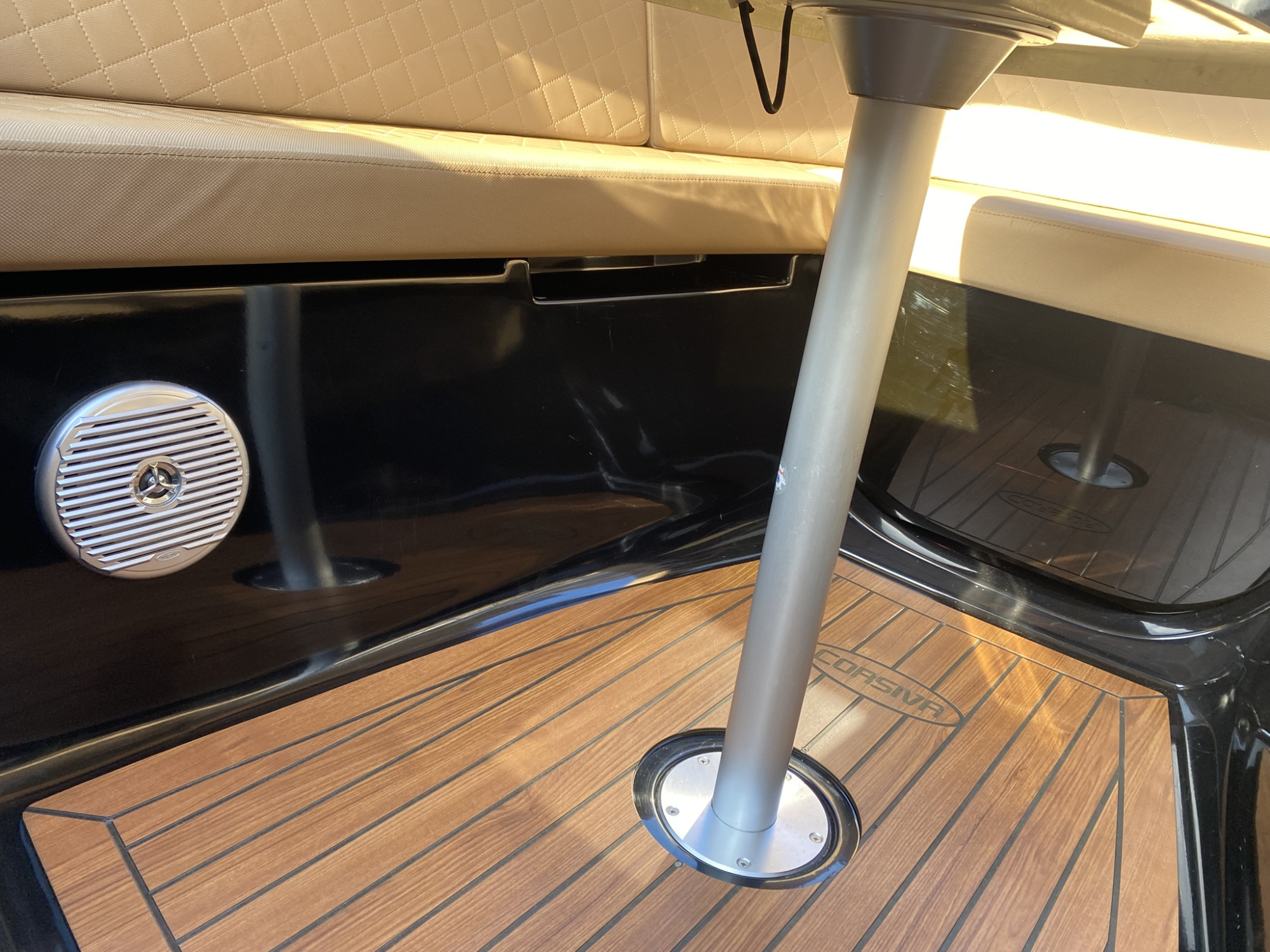 Corsiva 595 met Mercury 25 pk - bouwjaar 2024 — foto 11 van 12