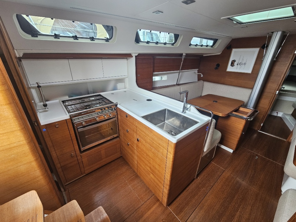 Italia Yachts 12.98 — foto 10 van 38
