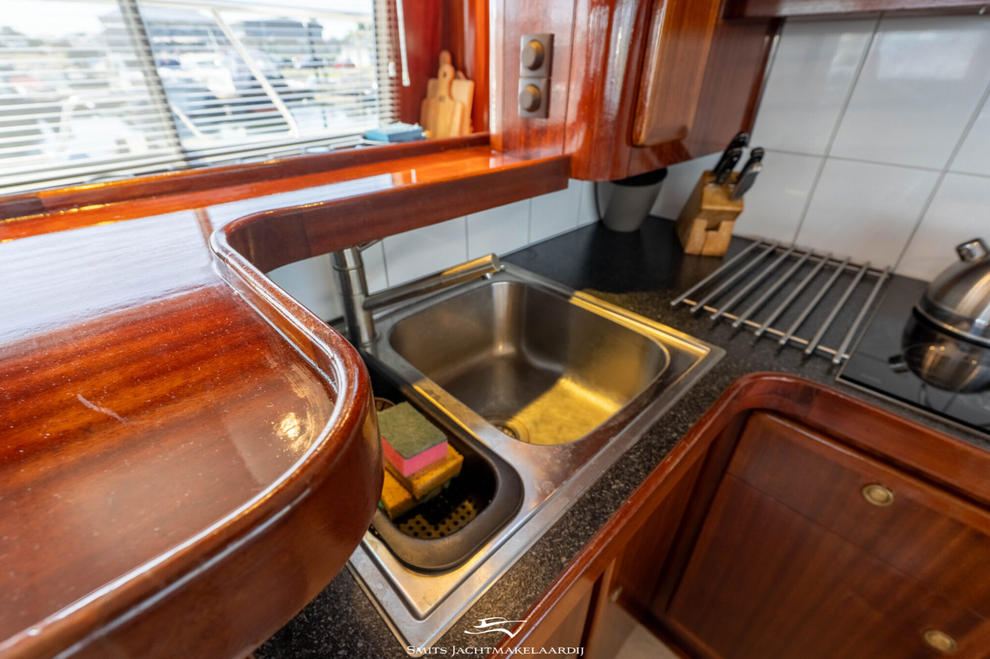 Van der Valk Valk Vitesse 54 Stabilizers — foto 27 van 98