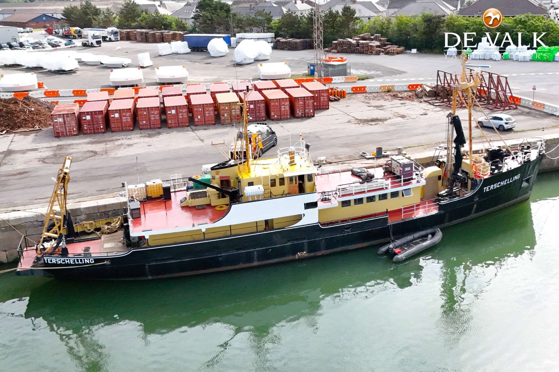 Custom Built Explorer — foto 7 van 44