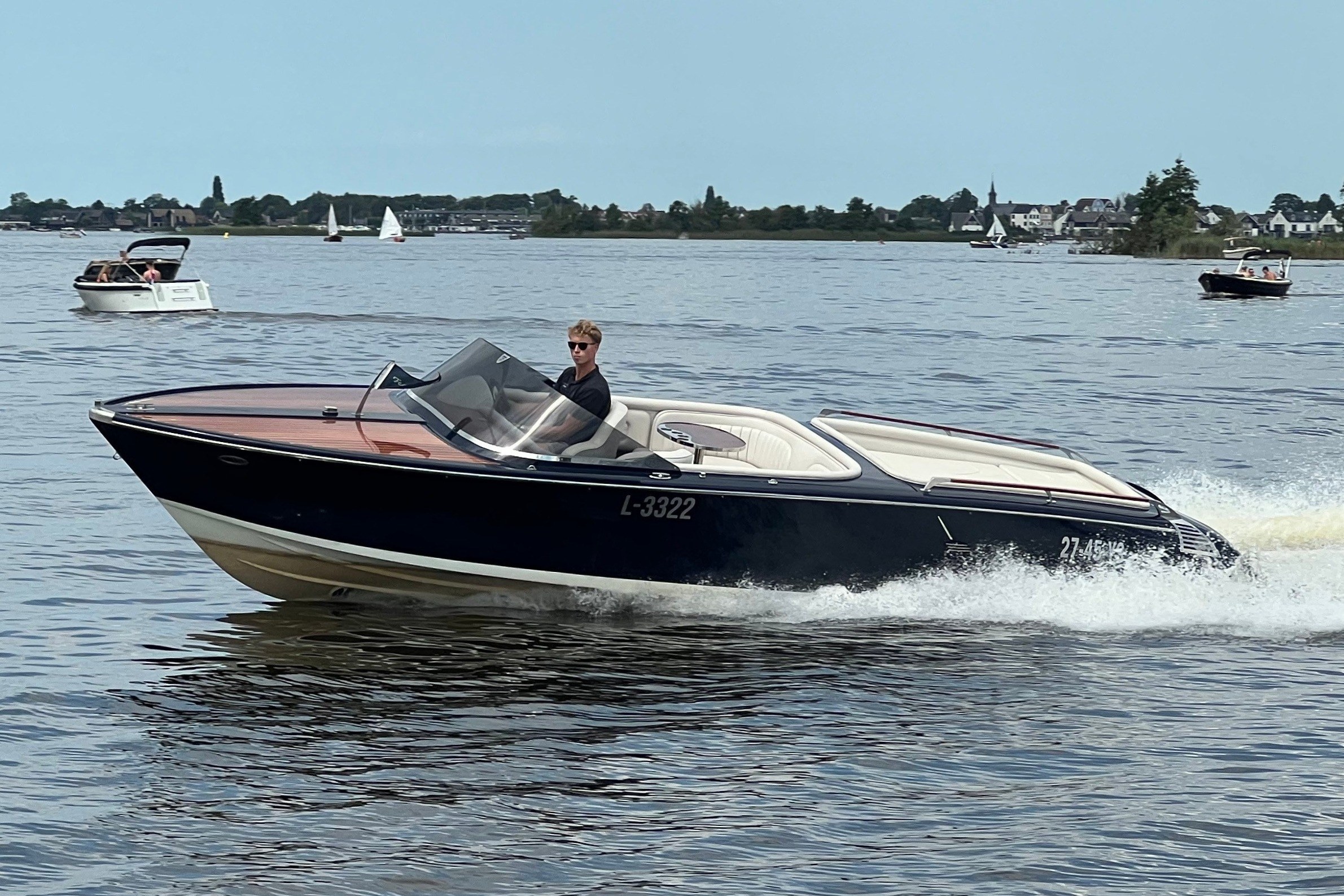 Frauscher 757 St. Tropez — foto 2 van 14