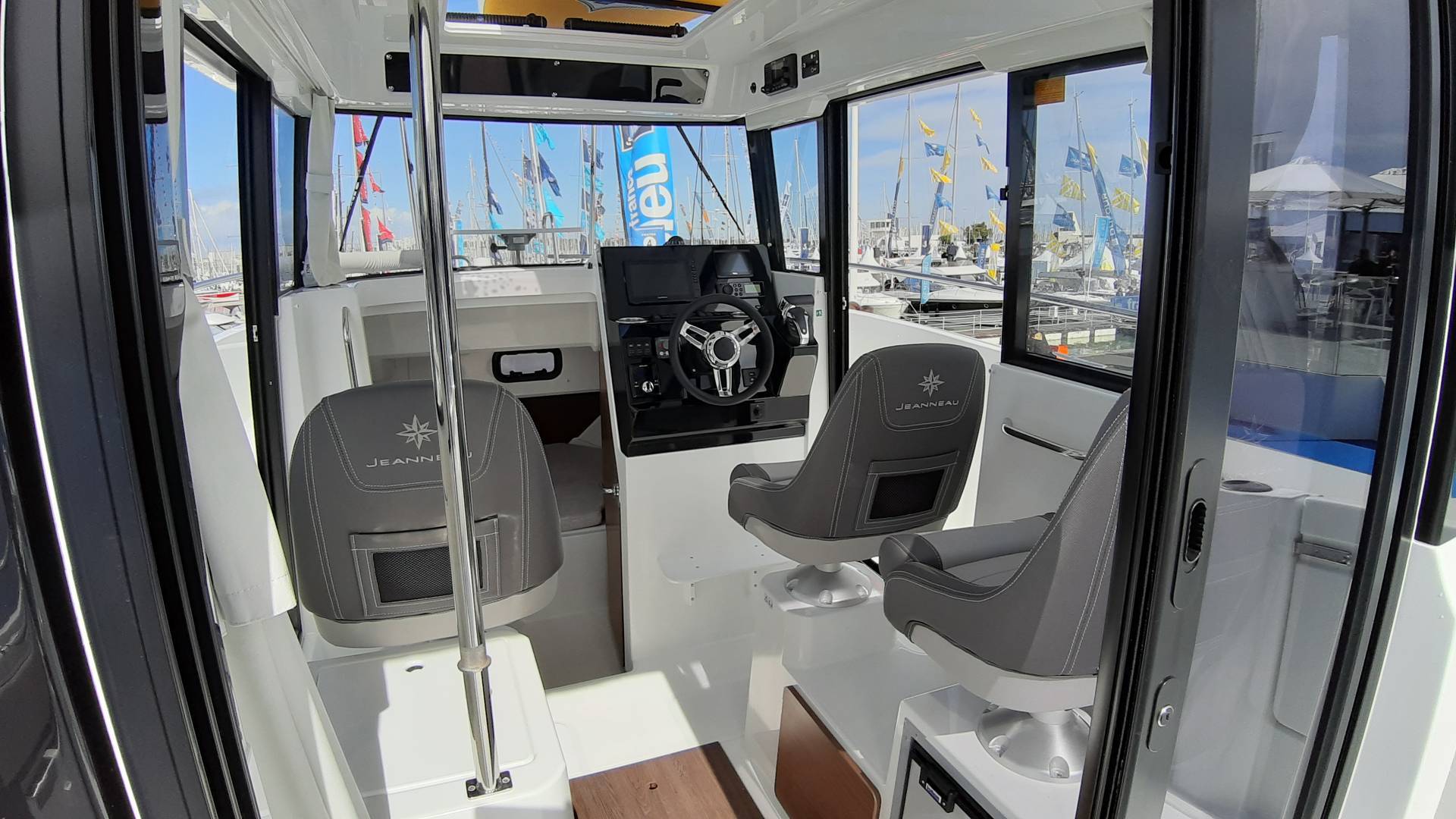 Jeanneau Merry Fisher 795 SPORT S2 — foto 15 van 42