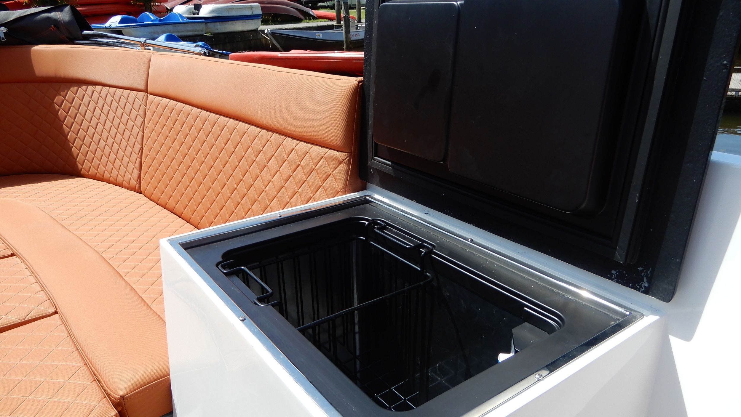 Maxima 630 tender — foto 5 van 9