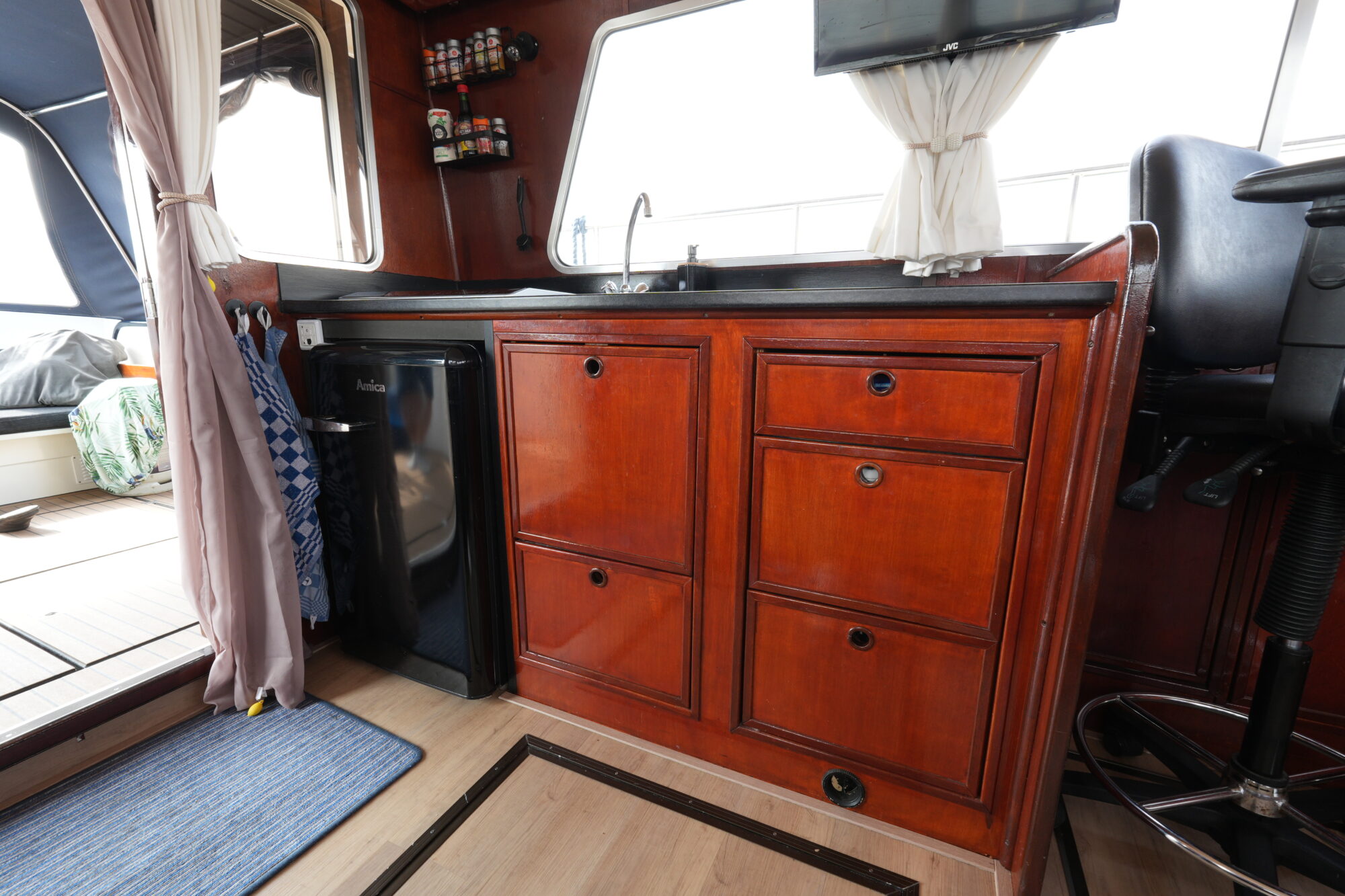 Barkas 11.00 OK — foto 13 van 42