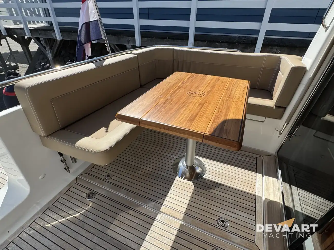 Nimbus 365 Coupe — foto 4 van 27
