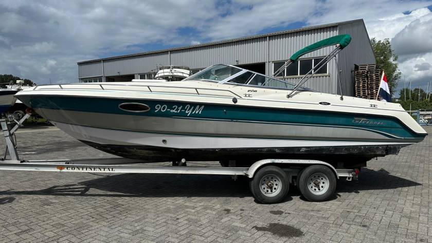 Chaparral 2550 SX — foto 5 van 12