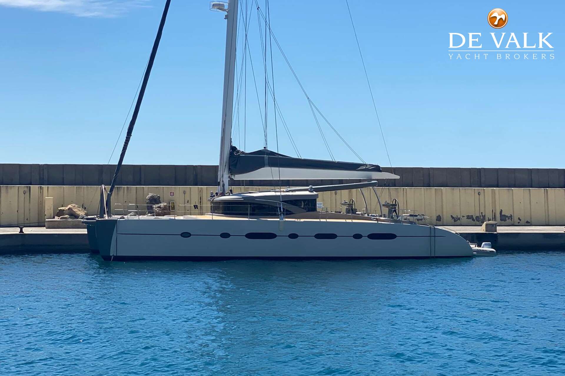 Aquamarine Aldabra 600 — foto 8 van 13