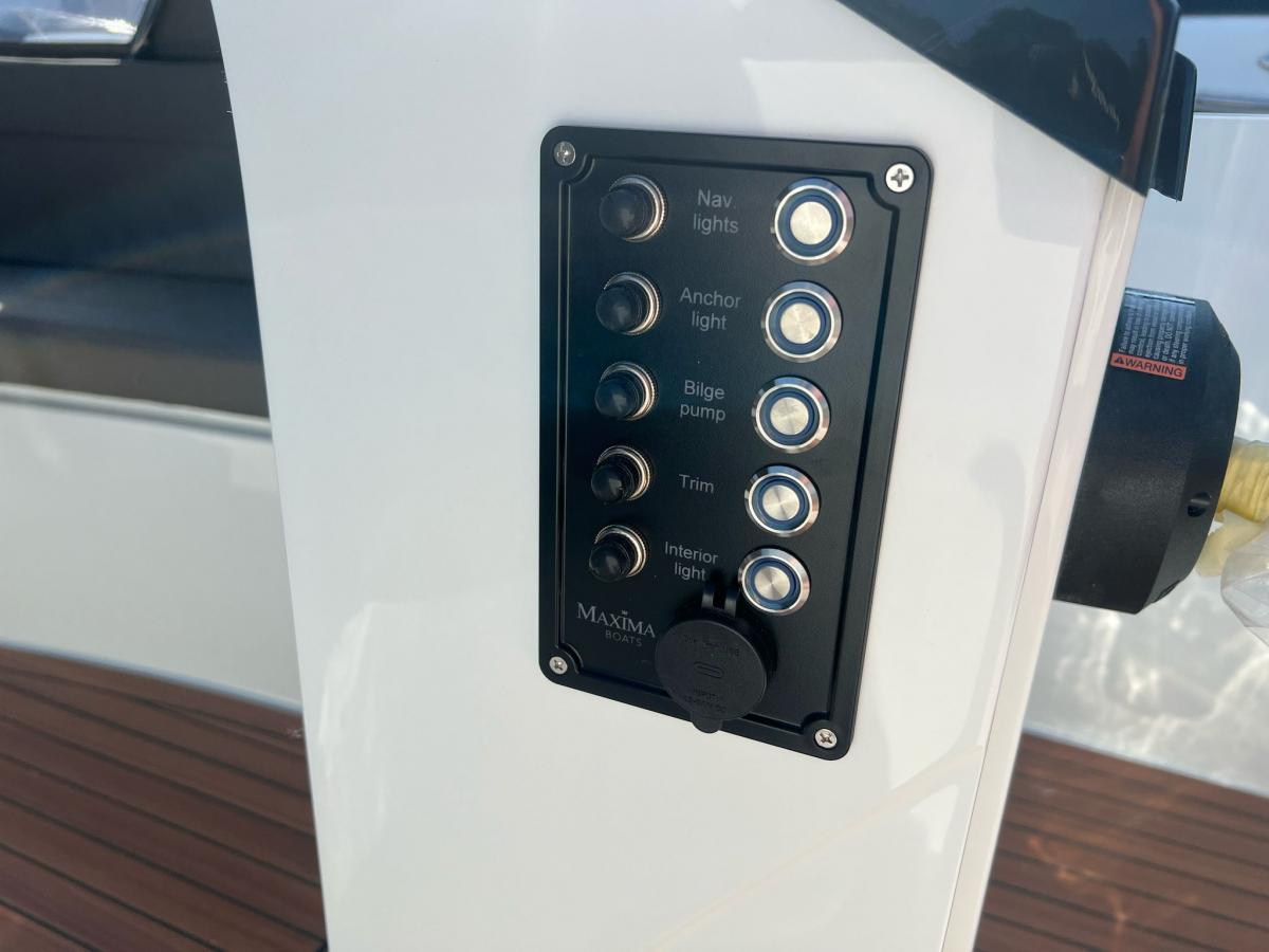 Maxima 600 Tender — foto 15 van 16