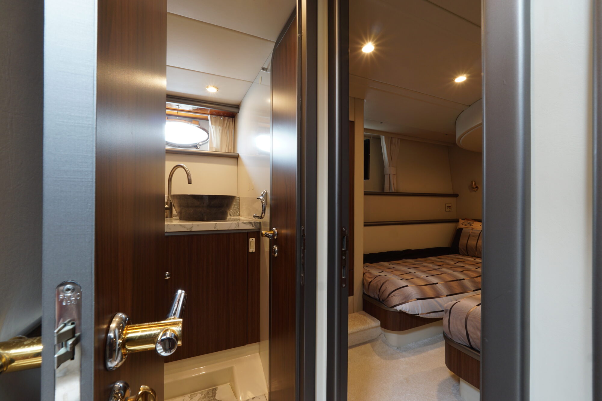 Sunseeker 62 Manhattan — foto 49 van 86