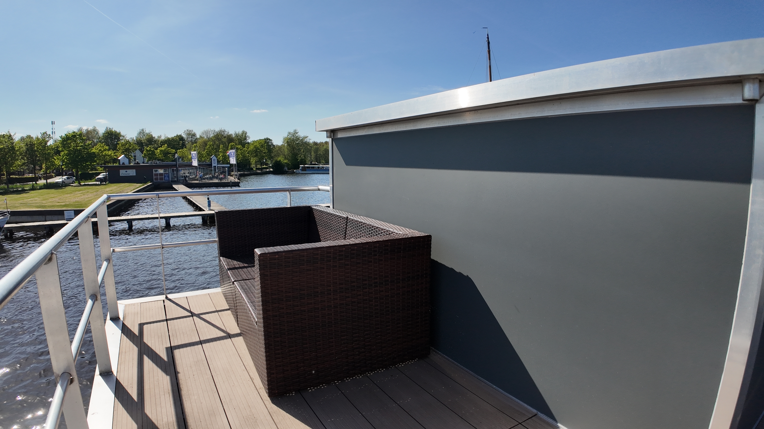 Houseboat DL-Boats — foto 36 van 44