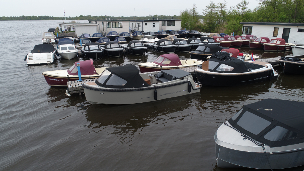 Corsiva 650 tender Suzuki 30pk 
