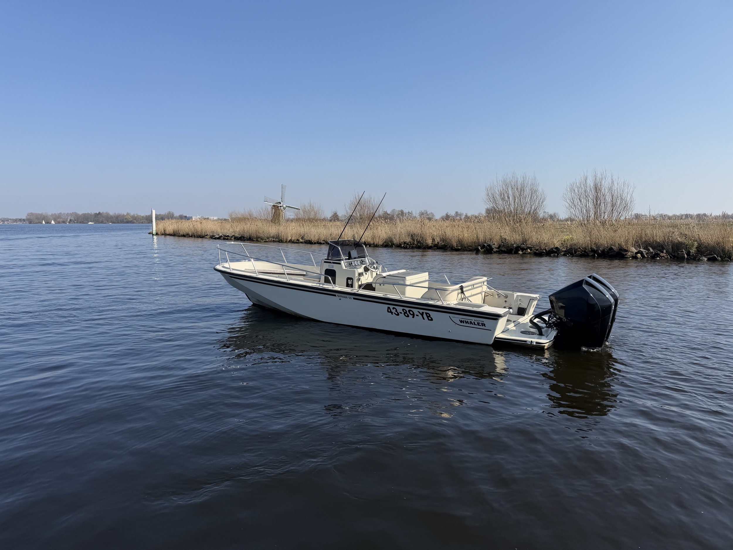 Boston Whaler 25 Outrage — foto 3 van 37
