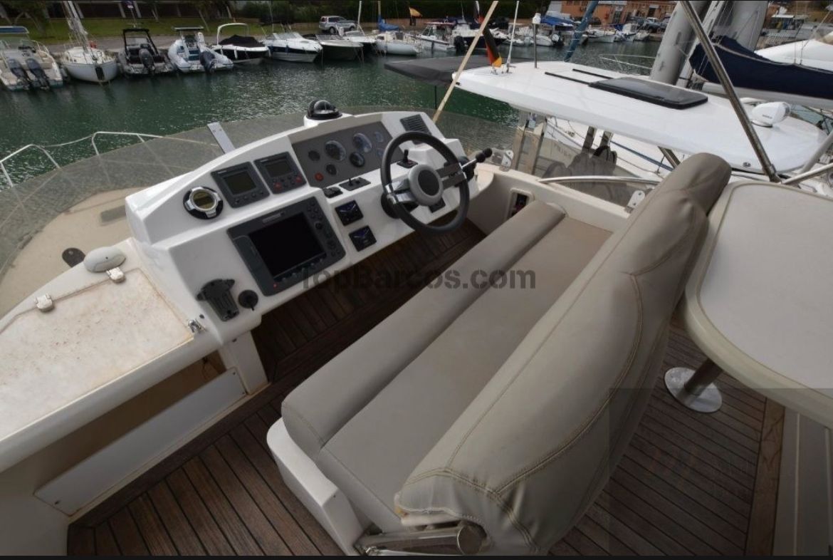 Sealine F34 Flybridge — foto 14 van 30