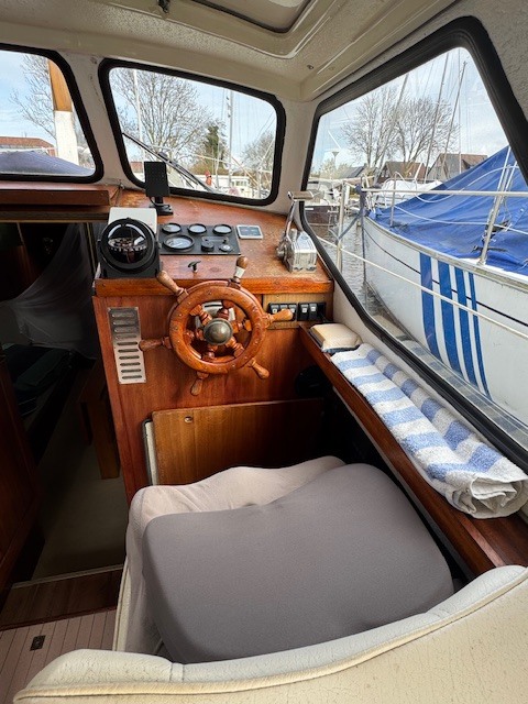 LM 27 — foto 16 van 40