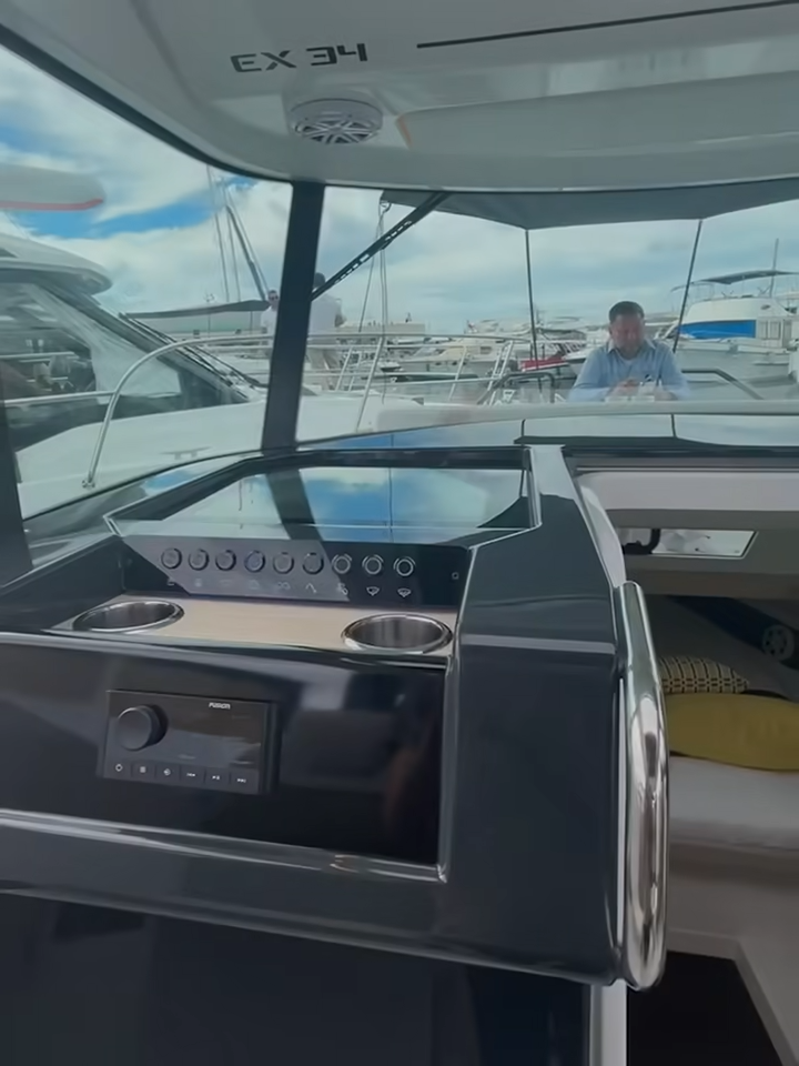 Jeanneau EX34 Hard Top — foto 56 van 69