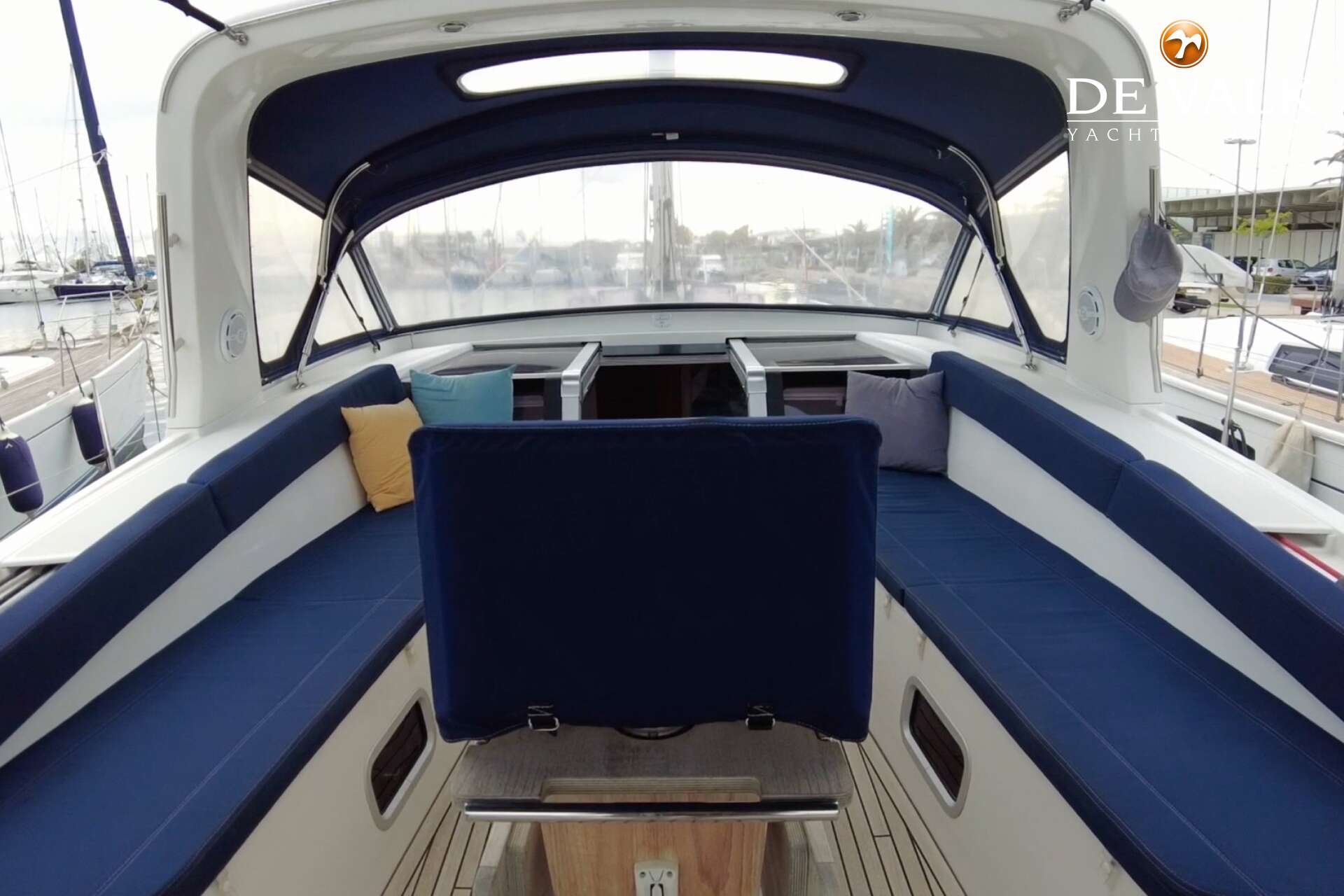 Beneteau Oceanis 58 — foto 7 van 17