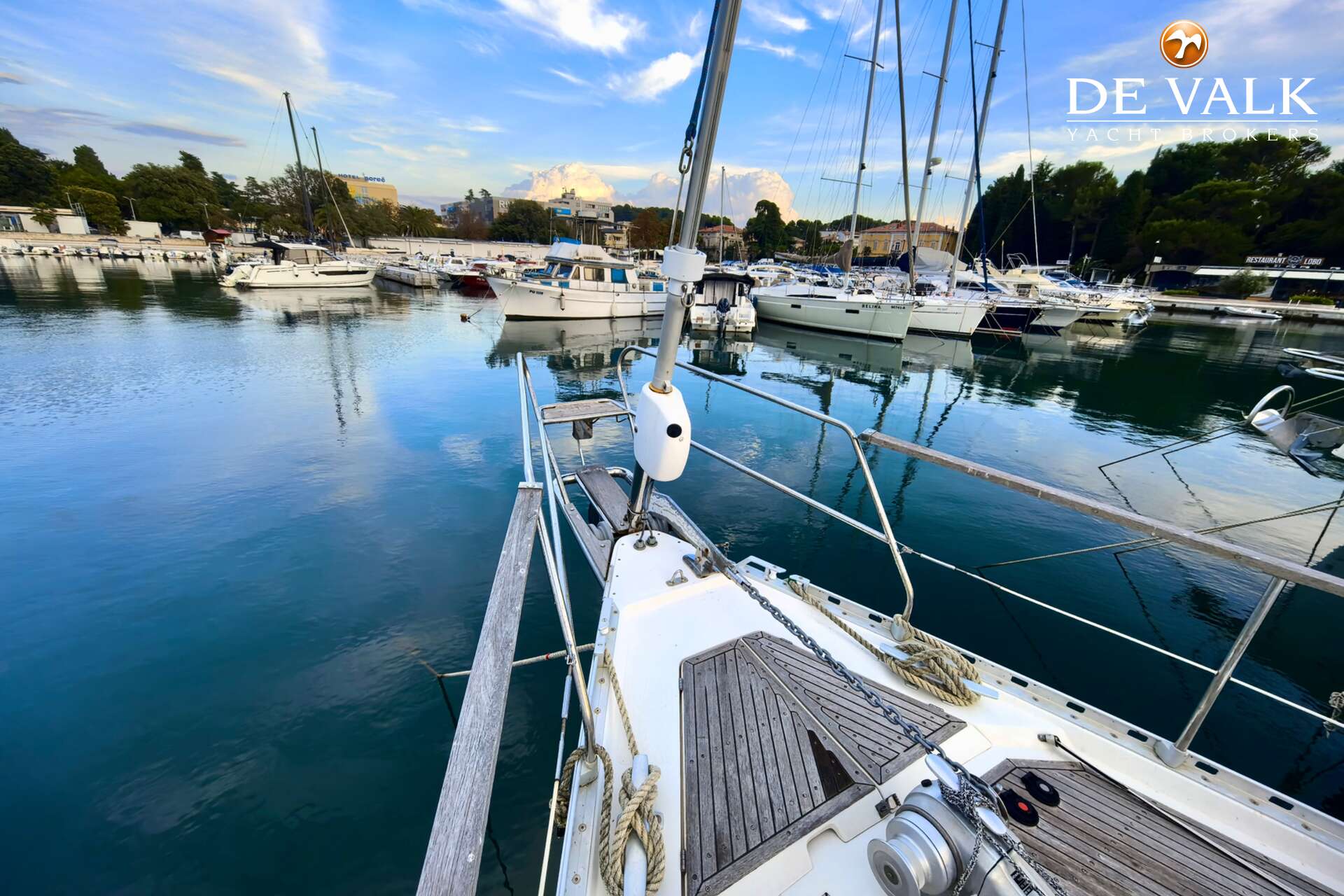 Nauticat 42 — foto 5 van 39