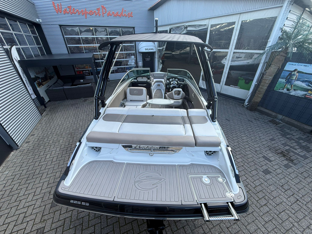 Crownline 225 SS — foto 6 van 12