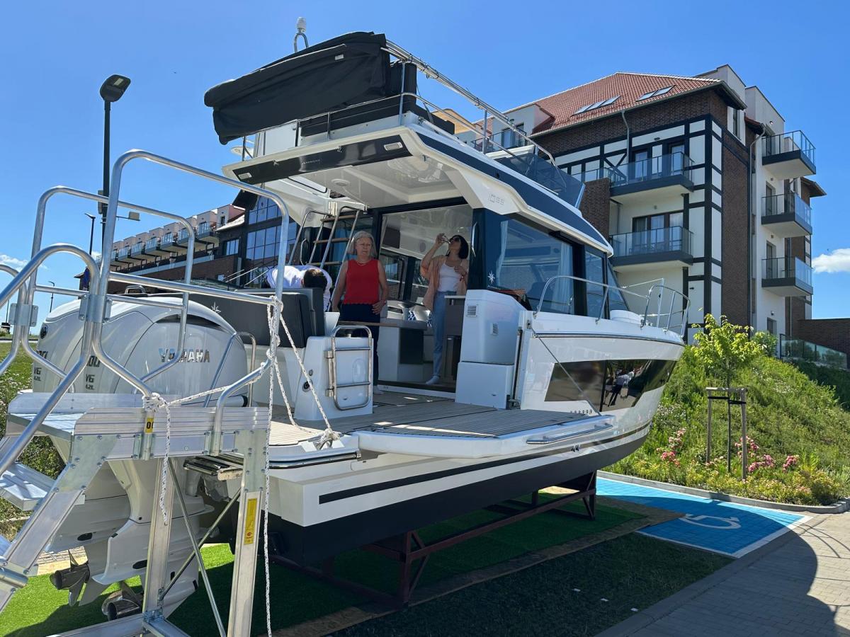 Jeanneau Merry Fisher 1095 FLY Serie 2 — foto 44 van 46